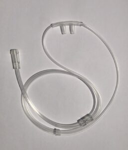 透明　カニューラ　短い